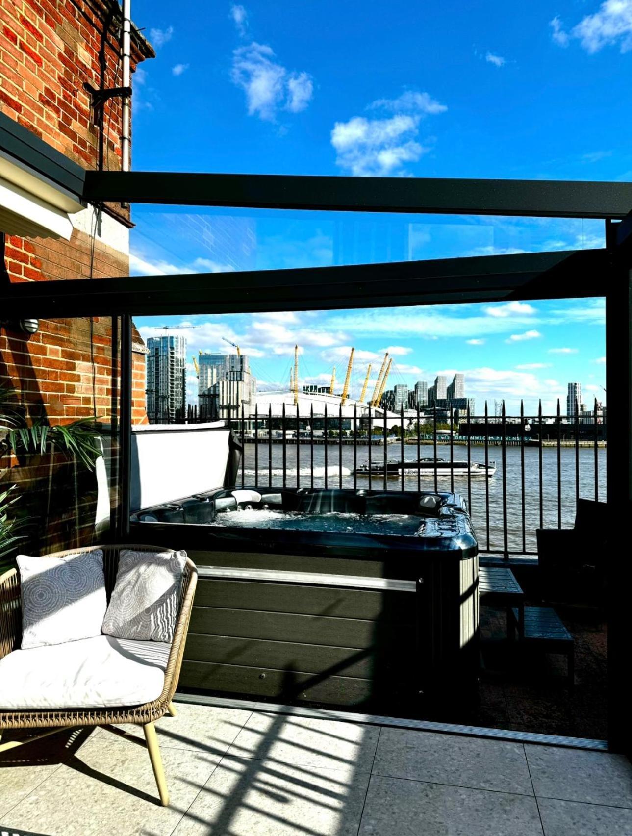 3 X Bedroom Riverside Flat With Hot Tub On Roof Terrace Londyn Zewnętrze zdjęcie
